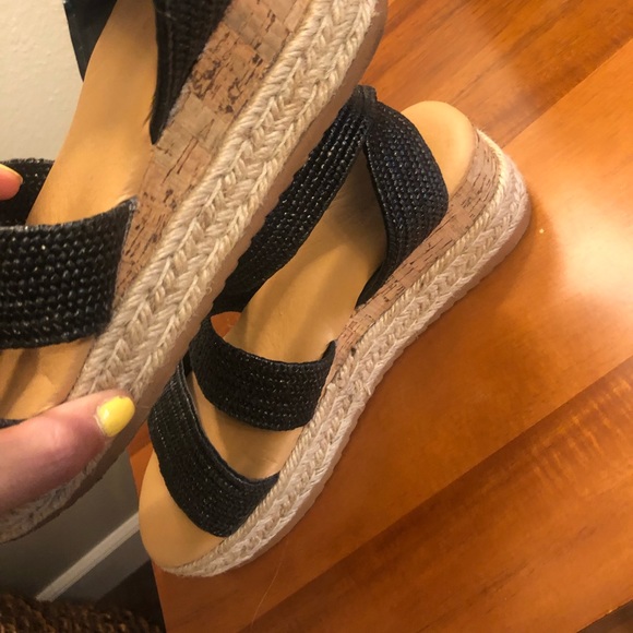 Wedge sandals - Picture 7 of 8